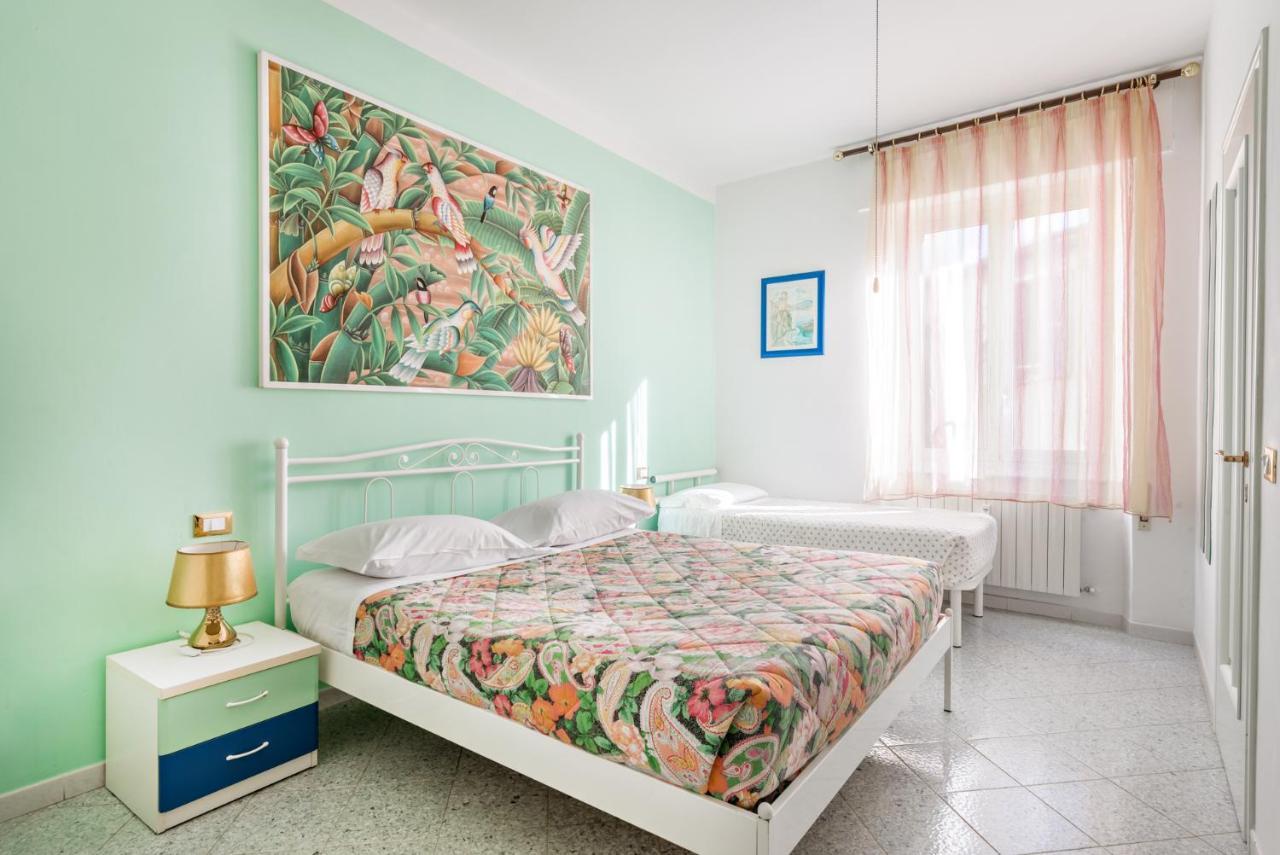 Lia Rooms 2 La Spezia Kültér fotó